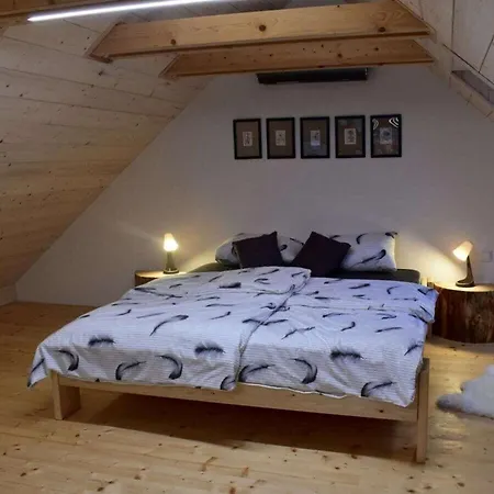 Pernstejn Vpm019 Comfortable Holiday Villa